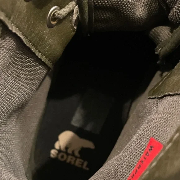 Sorel Men's Boots Gray with Yellow Soles 9.5 - Picture 8 of 10